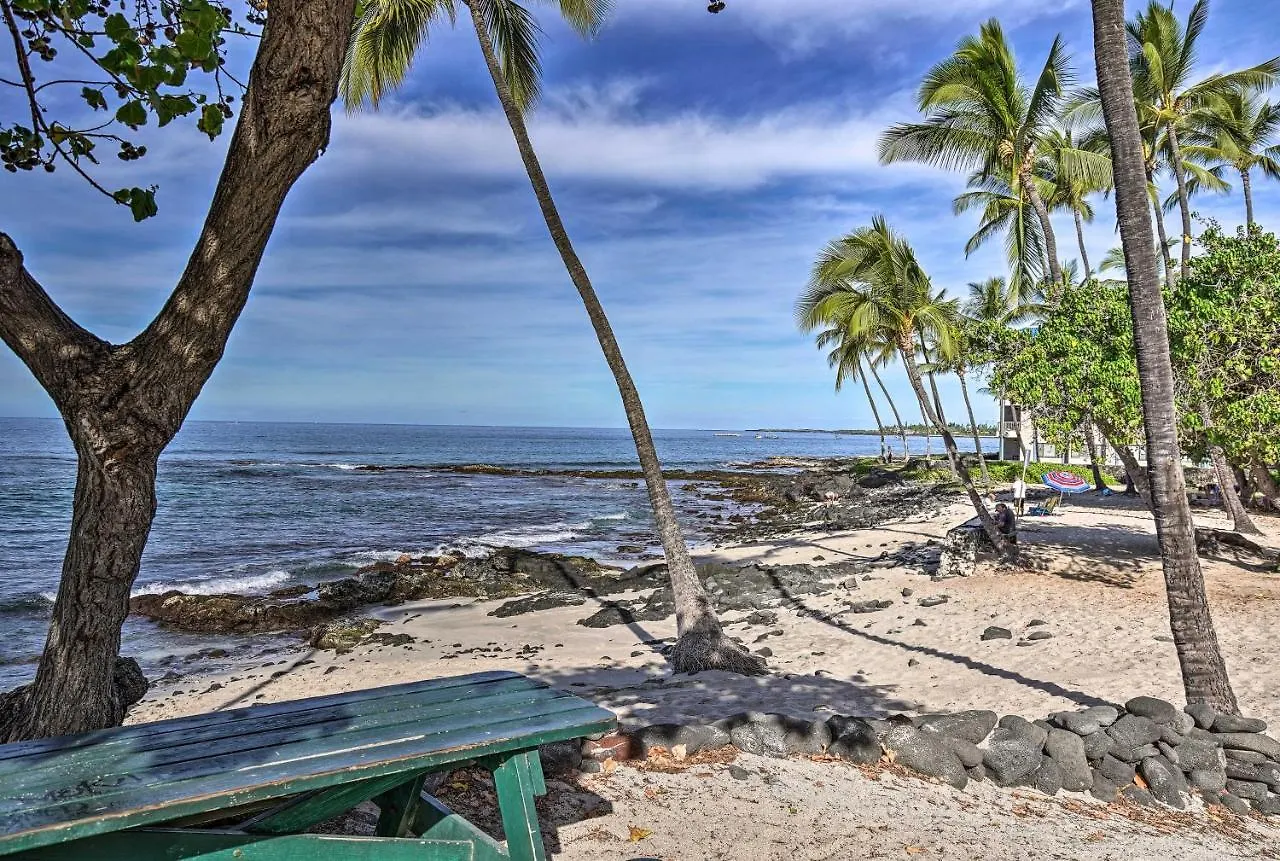 Oceanfront Kona Home With Beach Access And Views! 凯路亚-科纳 度假居